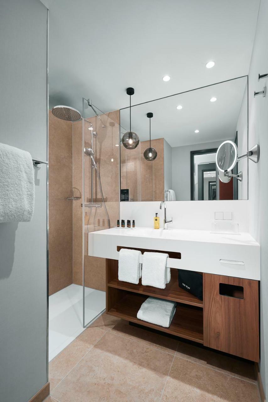 فندق هايبريون ميونيخ المظهر الخارجي الصورة Bathroom